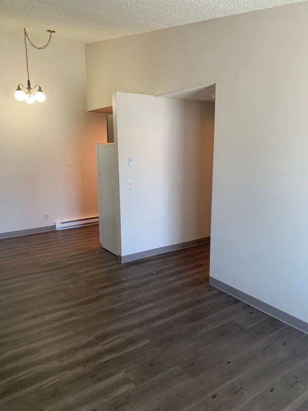 337 S Johnson St #F - Photo 5 of 9
