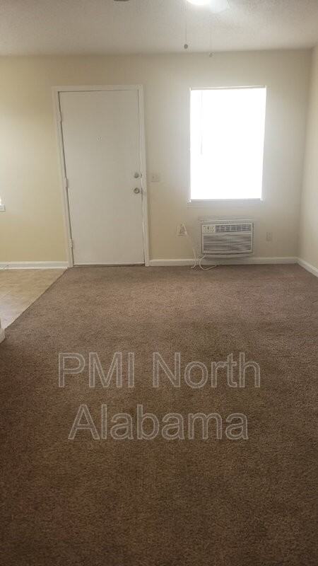 4419 Bonnell Dr Nw #5 - Photo 3 of 13