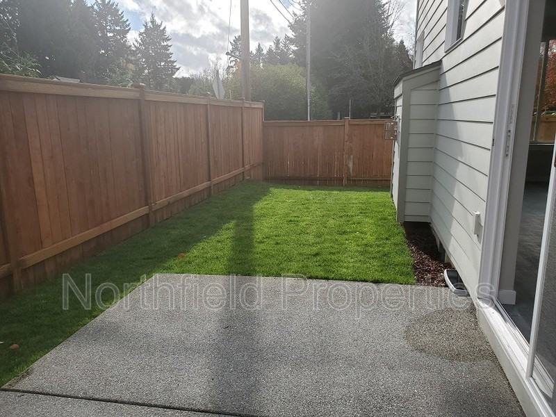 7605 61st Dr Ne - Photo 7 of 37