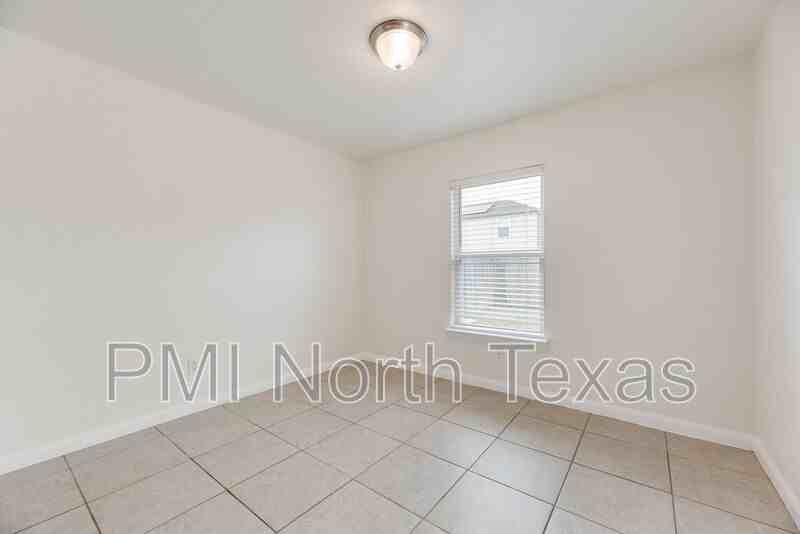 1911 Pilot Point Way - Photo 7 of 24