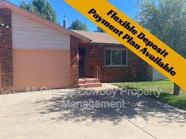 featured image of 2132 Carrington Ct