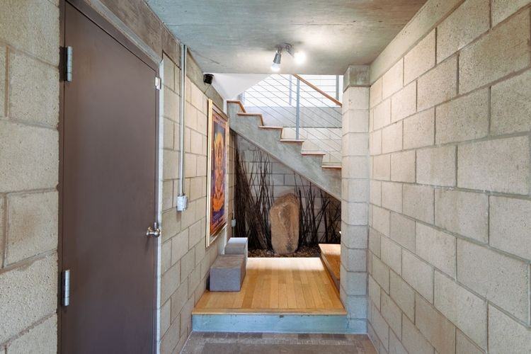 2216 Bancroft Ave - Photo 4 of 46