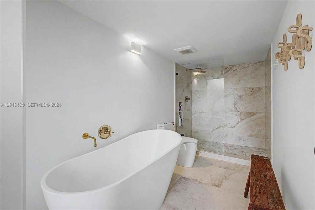 2575 Brickell Ave ##4a - Photo 6 of 16