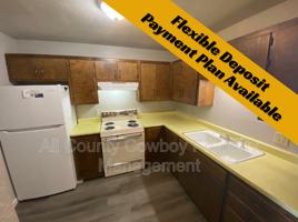 featured image of 267 N 8th St #6