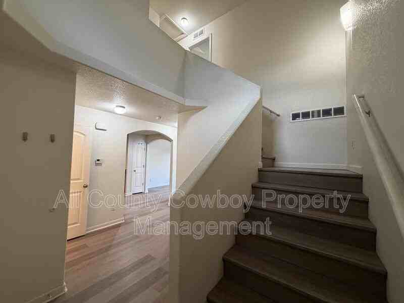 6962 Wild Bill Ct - Photo 7 of 19