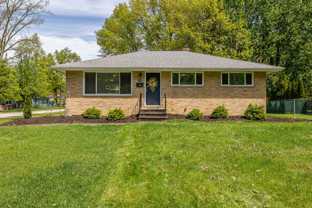 27484 Hollywood Dr - Photo 1 of 1