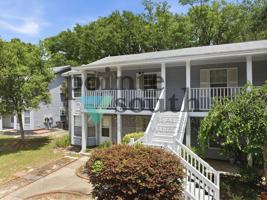 featured image of 2813 Langley Ave