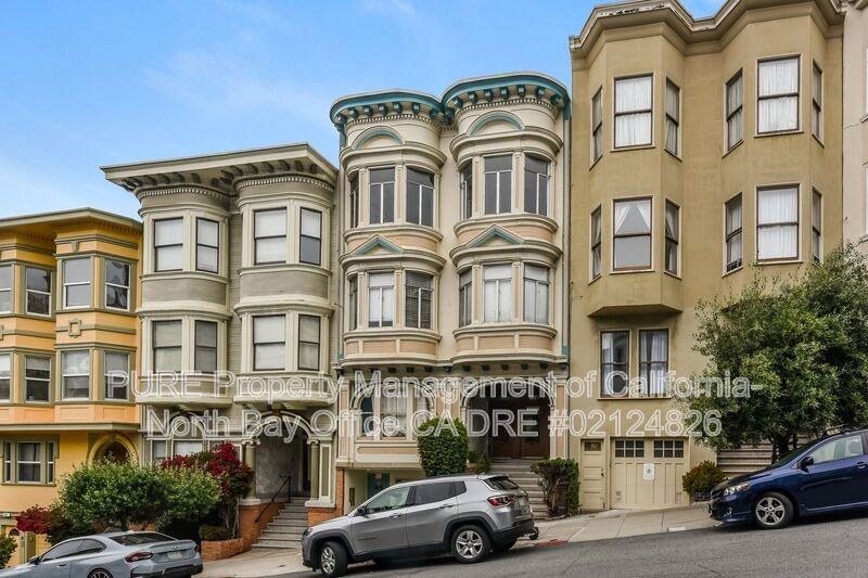 532 Lombard St - Photo 2 of 17