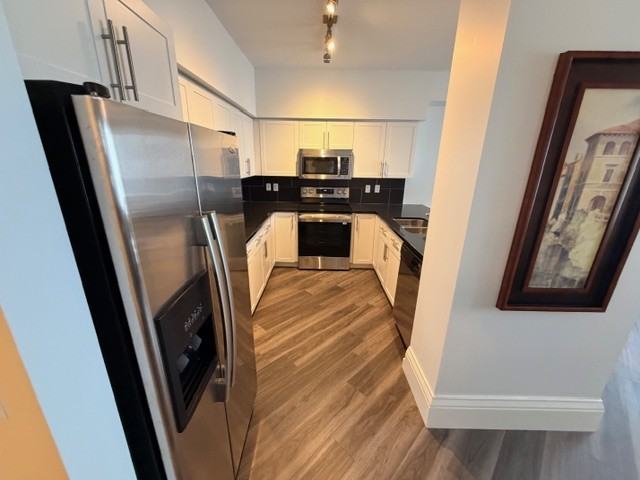 2601-10136 104 St Nw - Photo 5 of 21