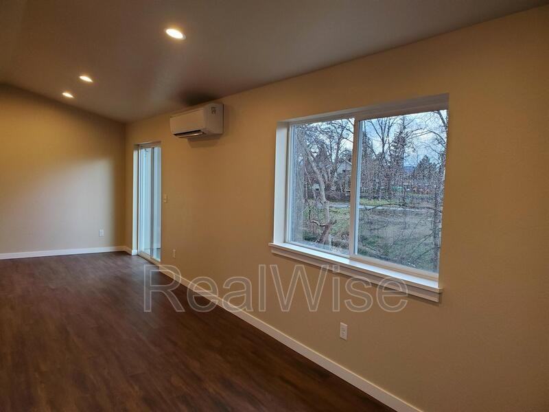 228 Cheryl Ln #11 - Photo 3 of 19