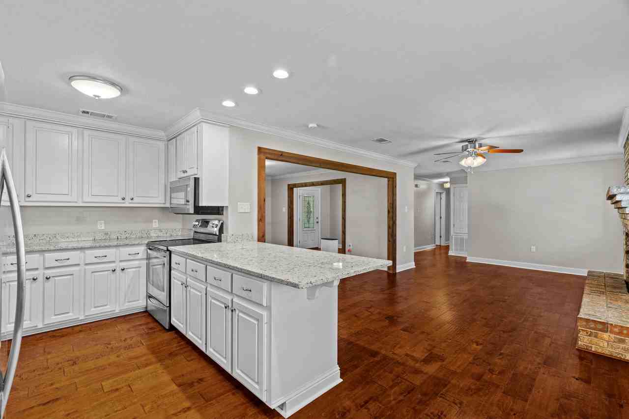 204 W Ninth Ave - Photo 7 of 16