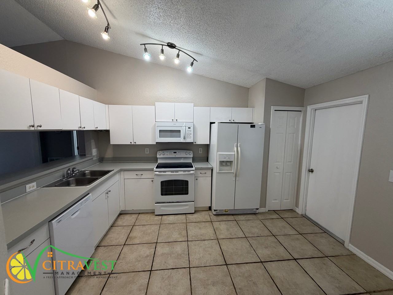154 Brad Cir - Photo 2 of 8