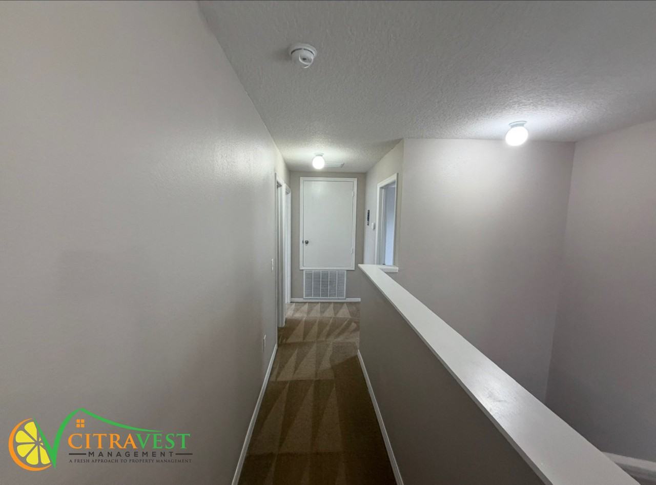 345 Kingfish Dr - Photo 2 of 16