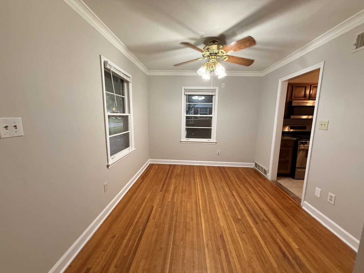 4573 Boyce Rd - Photo 2 of 18