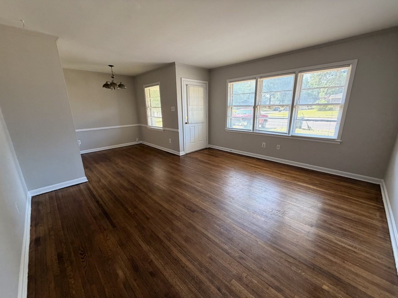 4672 Willow Rd - Photo 7 of 15