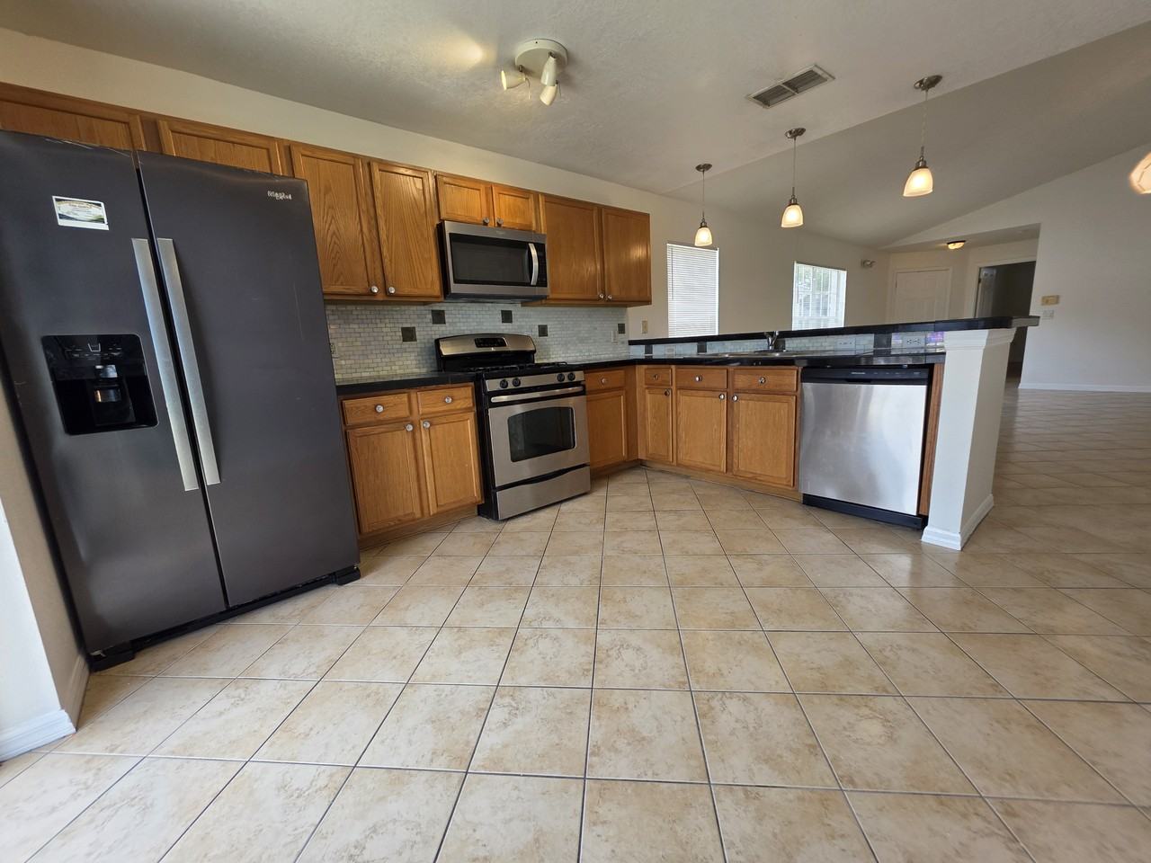 752 Sonja Cir - Photo 3 of 19