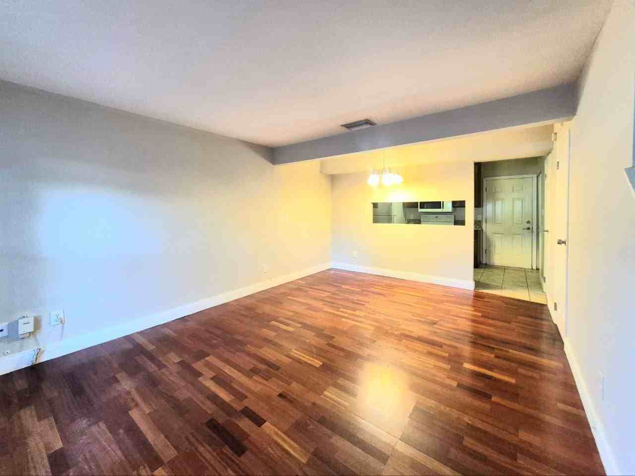 3203 W Tacon St #B - Photo 4 of 20
