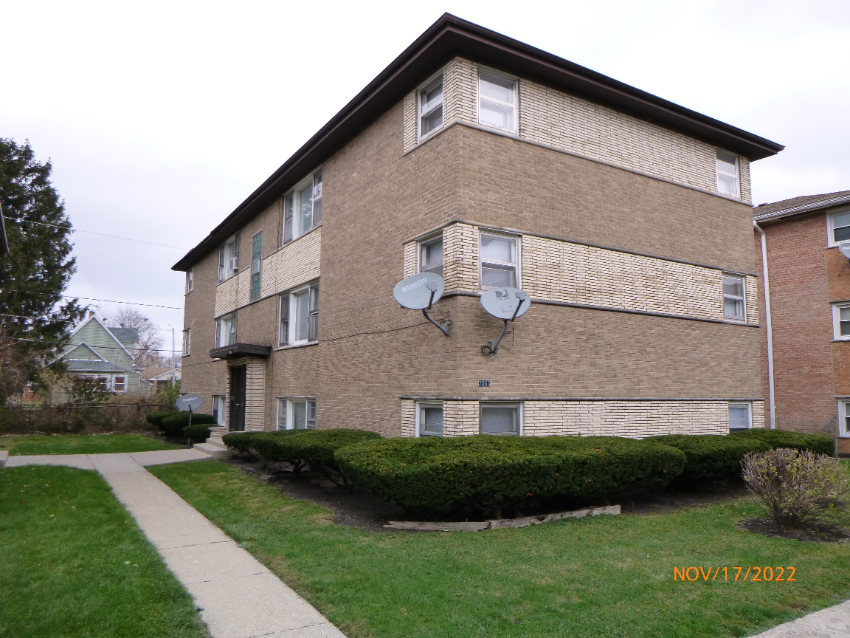 2063 135th Pl #3 - Photo 3 of 14
