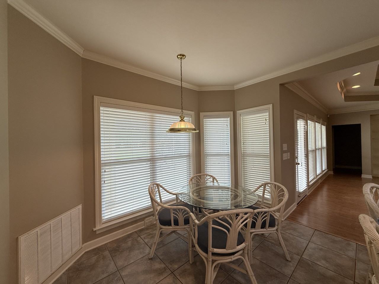 9090 Pleasant Rd - Photo 7 of 27