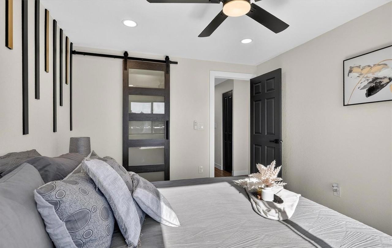 1008 N Corona St #405 - Photo 6 of 12