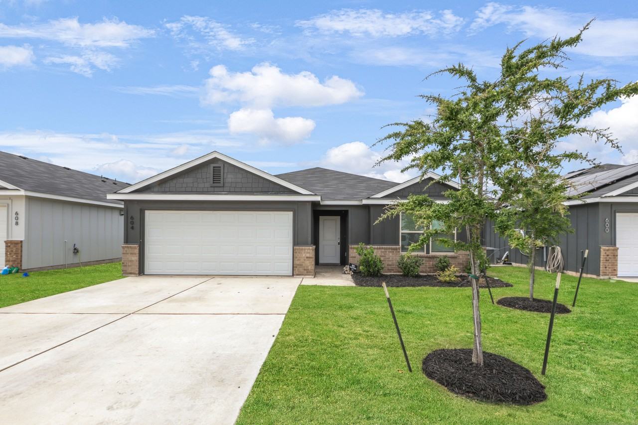 604 Double Vision Rd