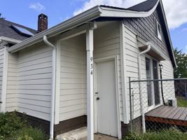 featured image of 934 Cascade Ave