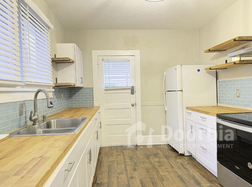 1763 Landon Ave - Photo 7 of 17
