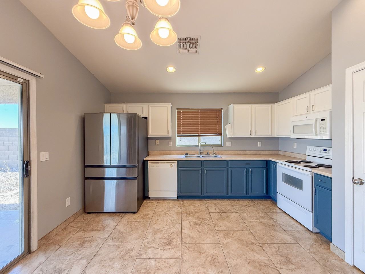 23816 N Wilderness Way - Photo 5 of 26