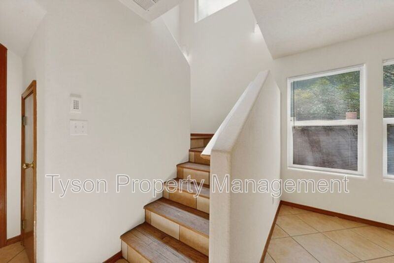 1700 Violetas Rd Nw - Photo 6 of 36