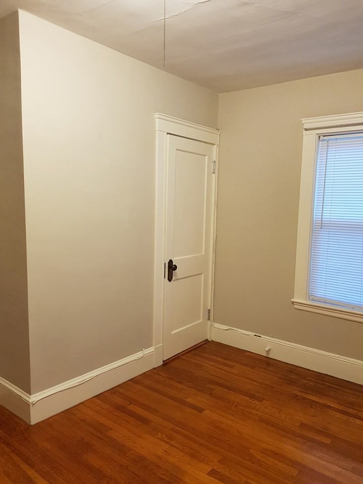 Gray St & Newport St #2 - Photo 7 of 12