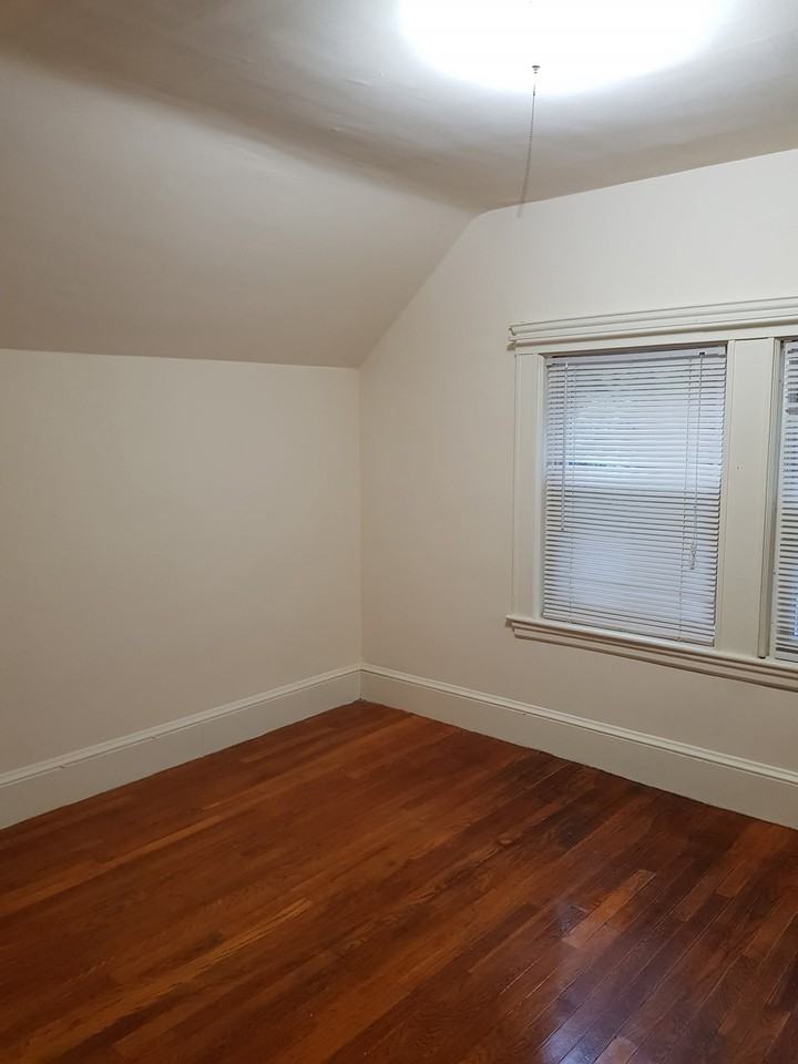 Gray St & Newport St #2 - Photo 4 of 12