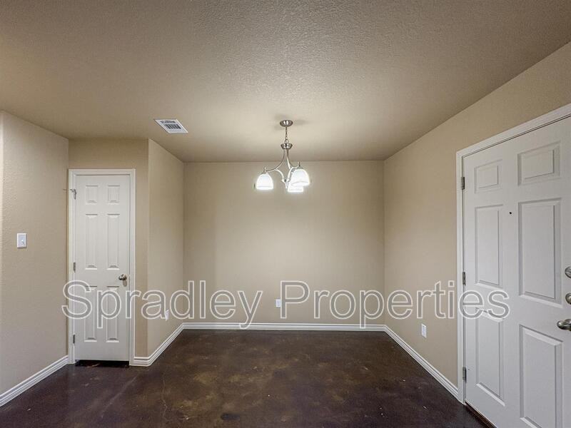 1032 Mason Dr Apt A - Photo 6 of 14