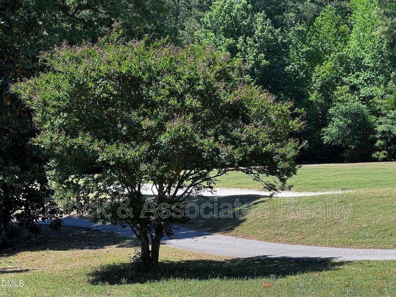 2212 Persimmon Ridge Dr - Photo 4 of 20