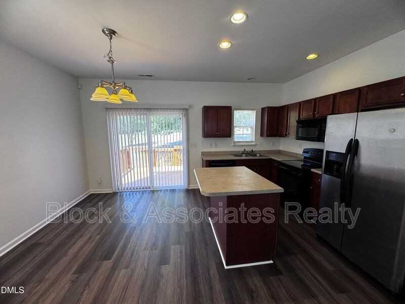 2212 Persimmon Ridge Dr - Photo 6 of 20