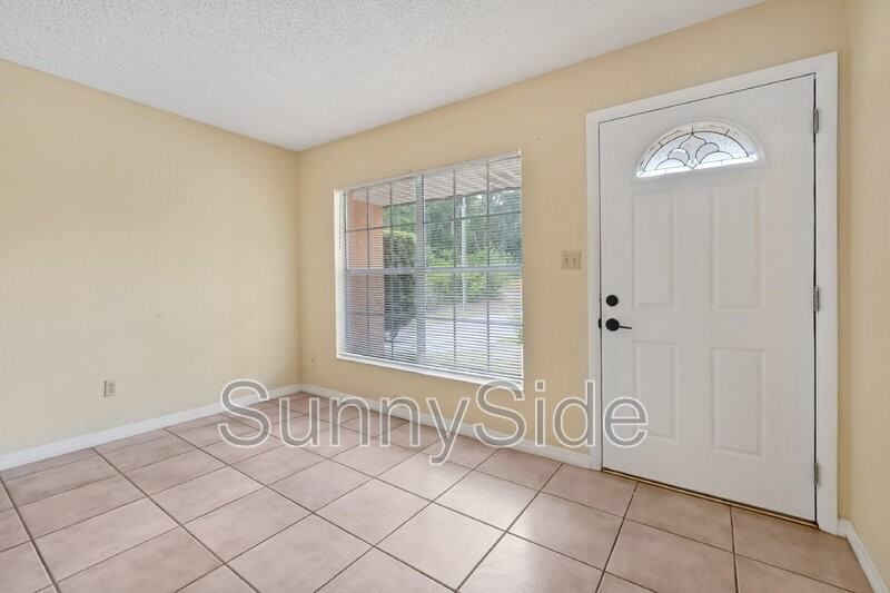 8102 Turkey Dr - Photo 4 of 35