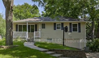 featured image of 7764 Maywood St