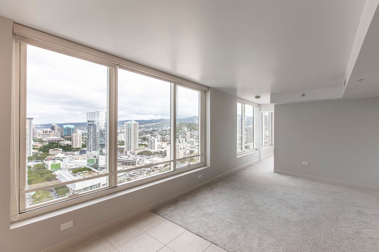 1009 Kapiolani Blvd #3910 - Photo 7 of 37