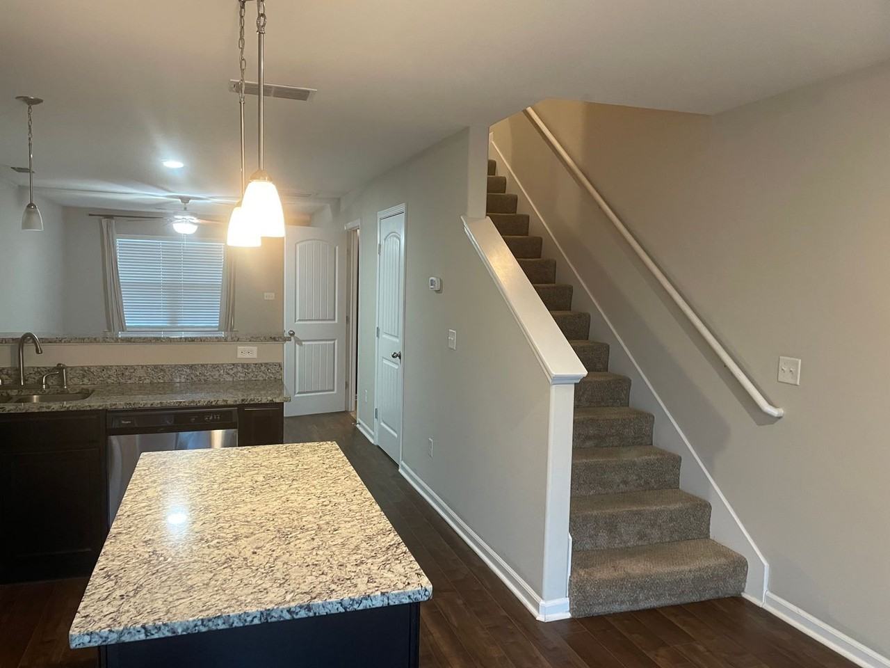 123 Cobblestone Place Dr - Photo 3 of 32