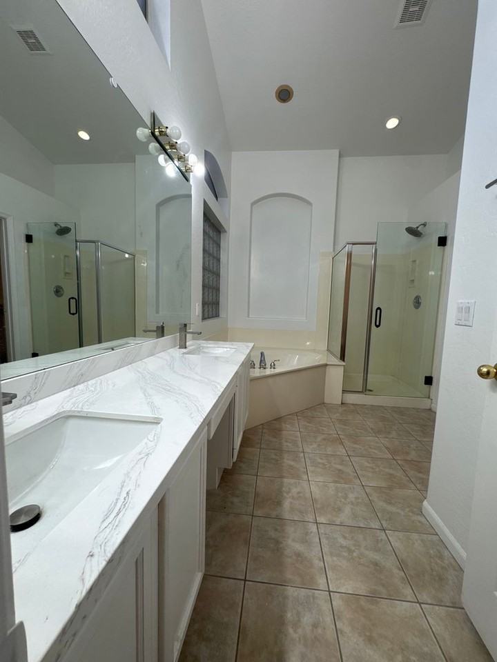 6767 W Sonnet Dr - Photo 3 of 35