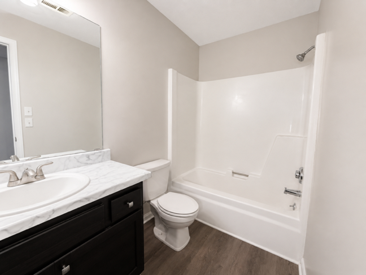 4144 Bonnell Drive - Photo 5 of 8