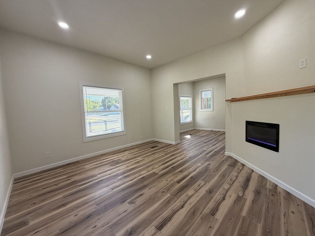 901 Fremont St - Photo 5 of 23