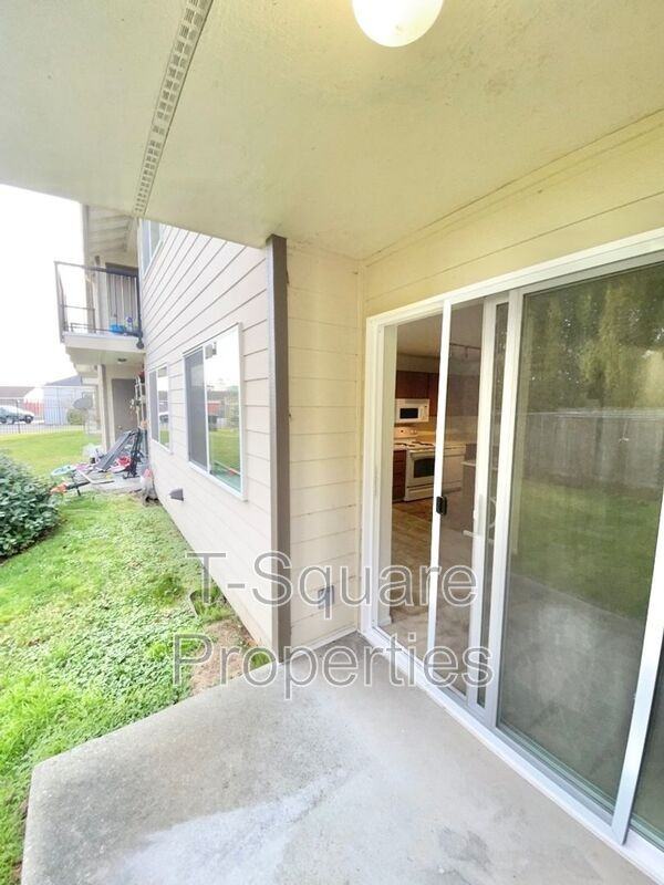 9719 Holly Dr #107 - Photo 5 of 8