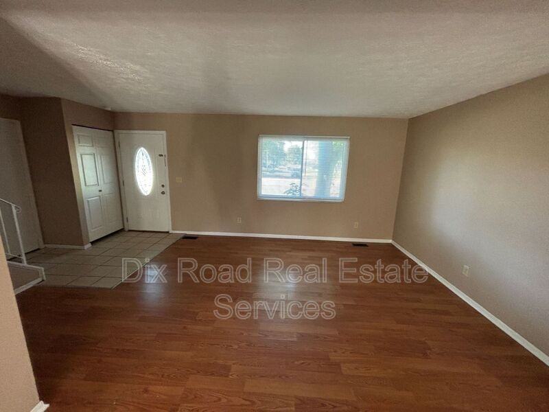 3603 Ellis Way - Photo 6 of 27