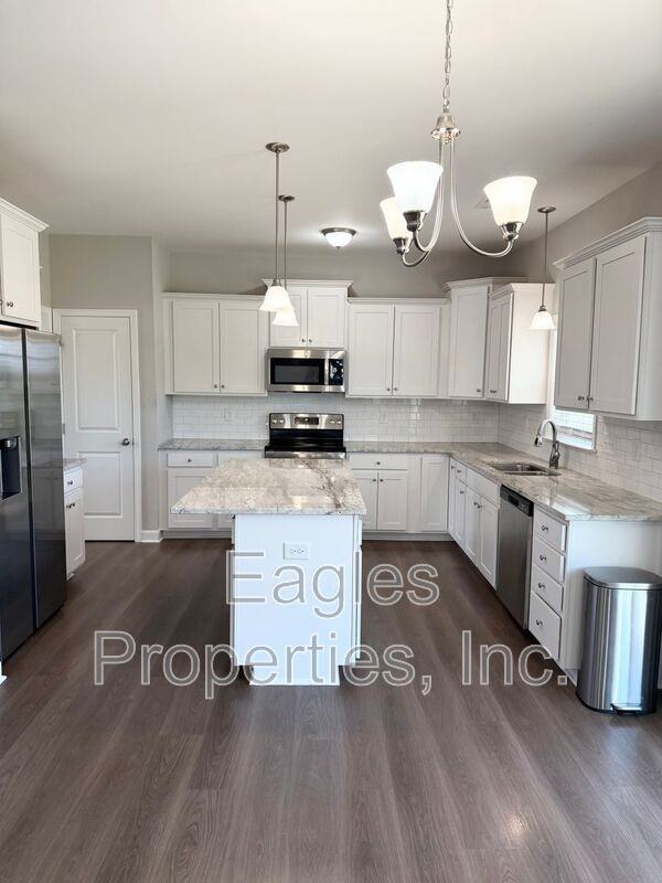 117 Kenbridge Ln - Photo 6 of 21
