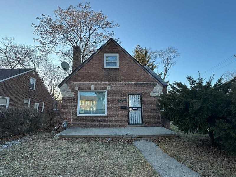 15375 Prevost St
