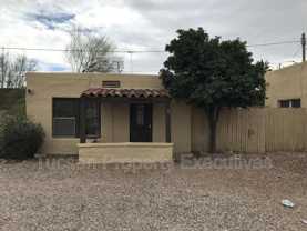 2632 N Stone Ave - Photo 1 of 1