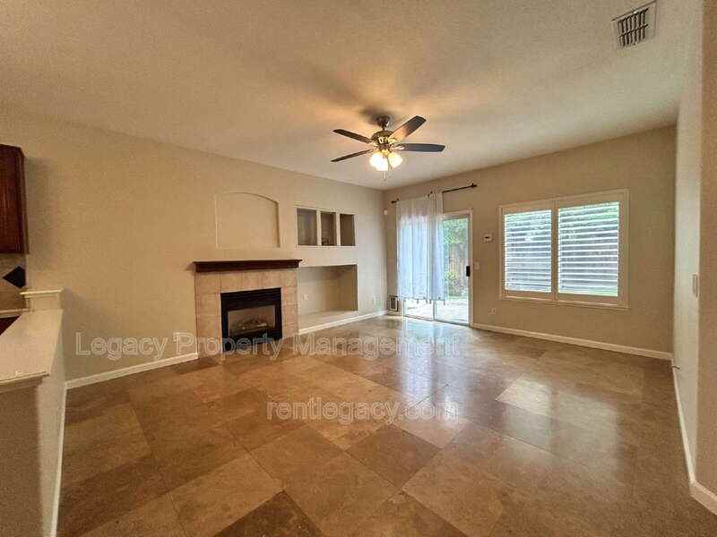 523 Cascade Dr - Photo 7 of 30