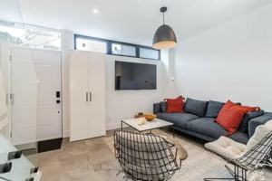 featured image of 238 Pape Ave #COACH