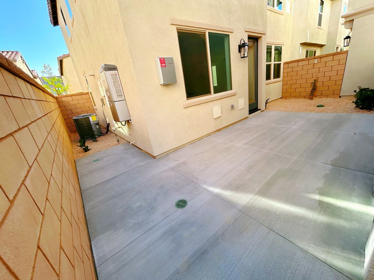 16659 Crocus Ln #3 - Photo 7 of 35