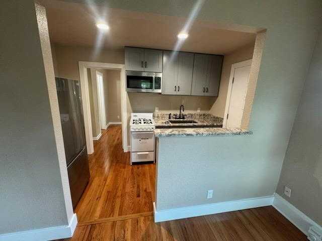 608 4th St #1 - Photo 2 of 13
